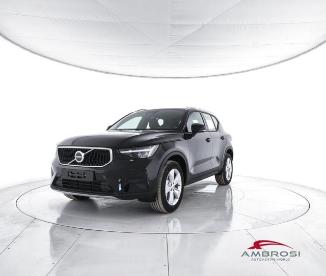 VOLVO XC40 B3 Mild hybrid Benzina Core 