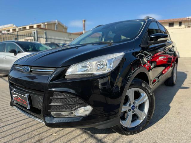 FORD Kuga Nero metallizzato