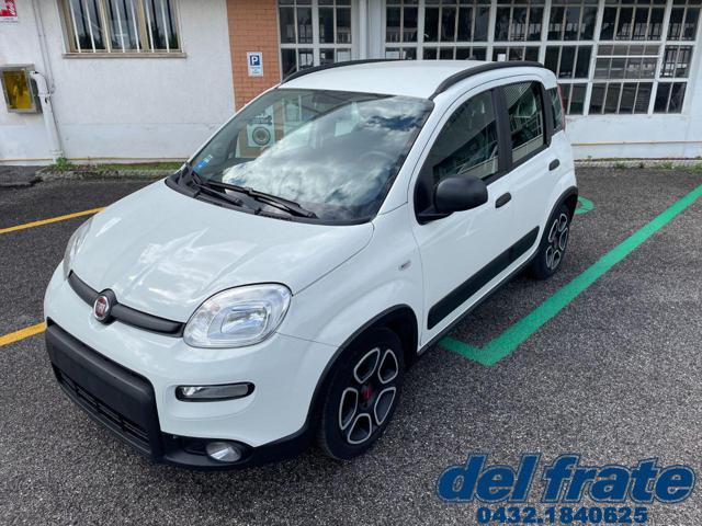 FIAT Panda III 1.0 FireFly S&S Hybrid City Life NEOPATENTATI 