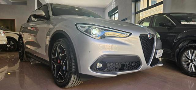 ALFA ROMEO Stelvio Grigio metallizzato