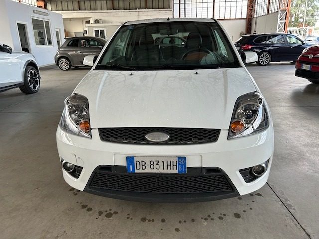 FORD Fiesta 1.6 TDCi 3p. Ghia 