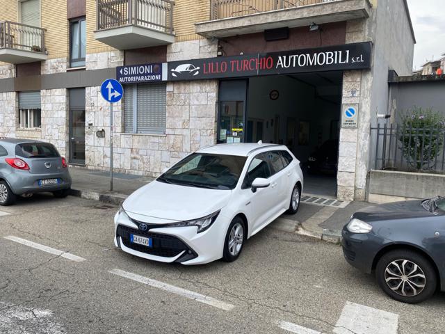 TOYOTA Corolla 1.8 Hybrid Business 