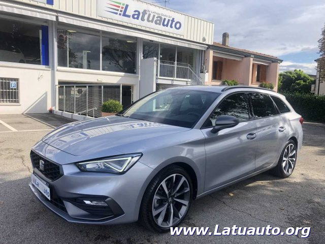 SEAT Leon Grigio metallizzato