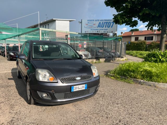 FORD Fiesta 1.2 16V 3p. Ghia 