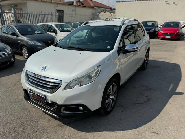 PEUGEOT 2008 Bianco metallizzato