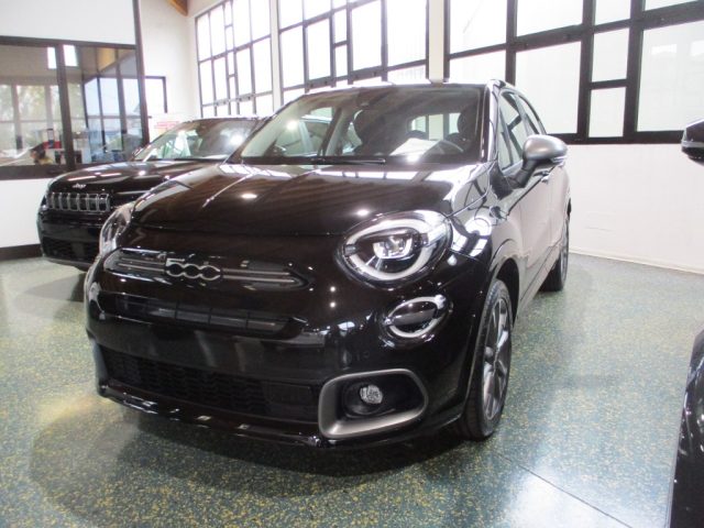 FIAT 500X Nero pastello