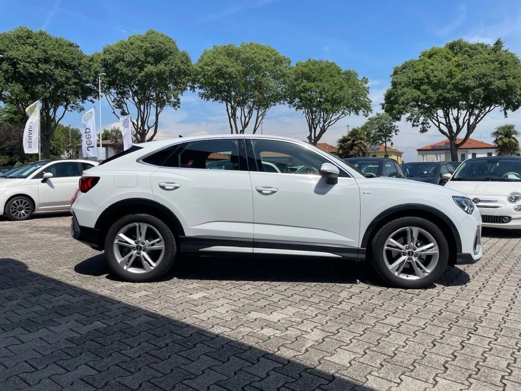 AUDI Q3 SPB Sportback 35 TFSI S tronic S line #Port.El #19 - 4