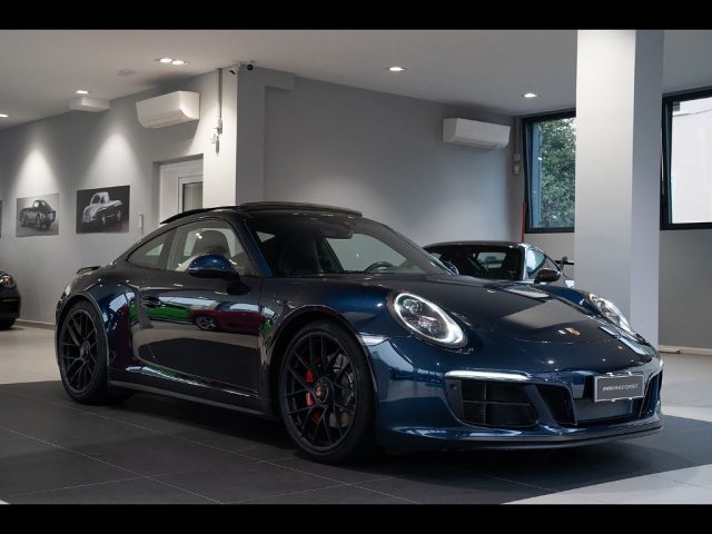 PORSCHE 911 Coupe 3.0 Carrera 4 GTS 