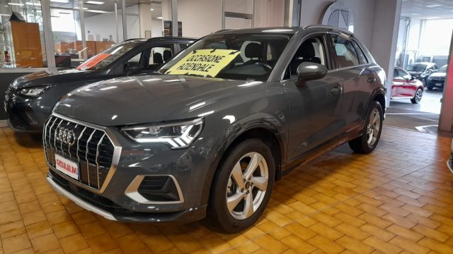 AUDI Q3 35 E-TFSI S tronic Advanced MILD HYBRID 