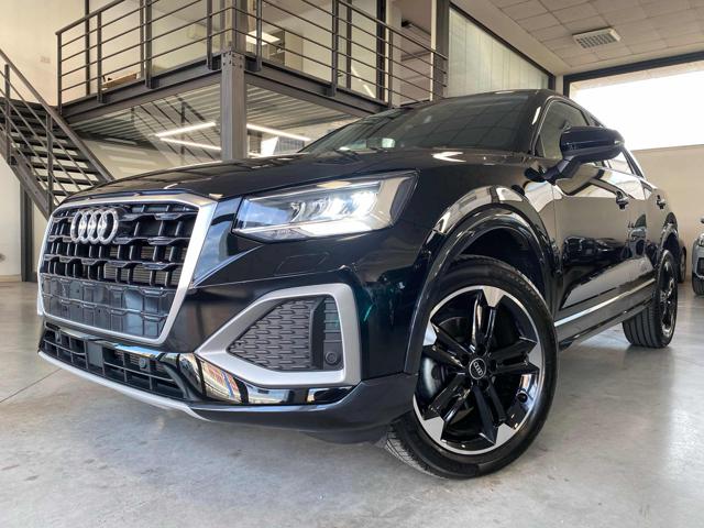 AUDI Q2 30 TFSI Business Advanced 