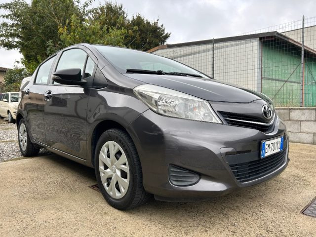 TOYOTA Yaris 1.0 5 porte Active-OK NEOPATENTATI-1 PROPRIETAR. 