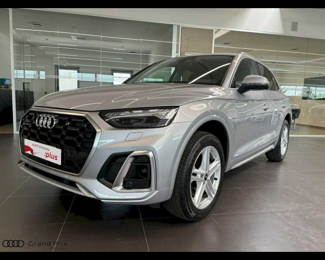 AUDI Q5 40 TDI 204 CV quattro S tronic S line 