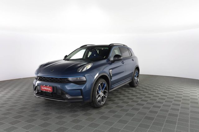 LYNK & CO 01 01 PHEV 