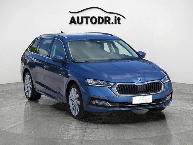 SKODA Octavia Wagon 1.5 G-TEC DSG Style VIRTUAL ACC RETROCAMERA 