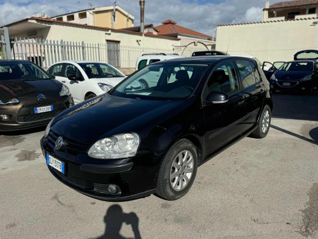 VOLKSWAGEN Golf Nero metallizzato