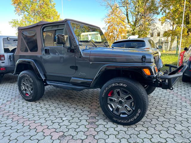 JEEP Wrangler Grigio pastello