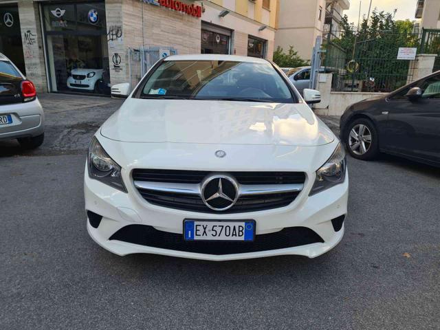 MERCEDES-BENZ CLA 200 Executive 