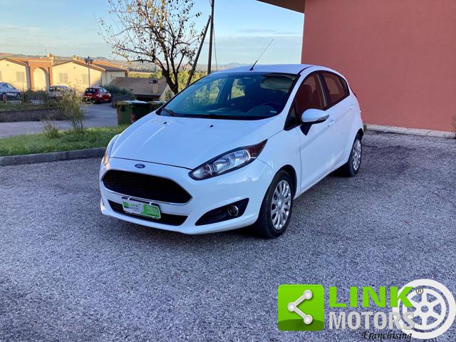 FORD Fiesta 1.5 TDCi B&W Edition, Finanziabile, Neopatentati 