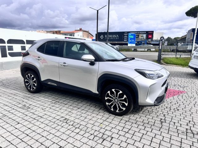 TOYOTA Yaris Cross Argento metallizzato