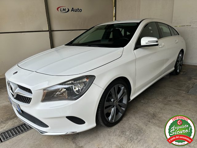 MERCEDES-BENZ CLA 200 Bianco metallizzato