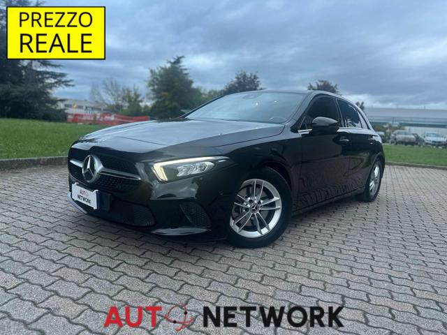 MERCEDES-BENZ A 200 d Automatic Business Extra 