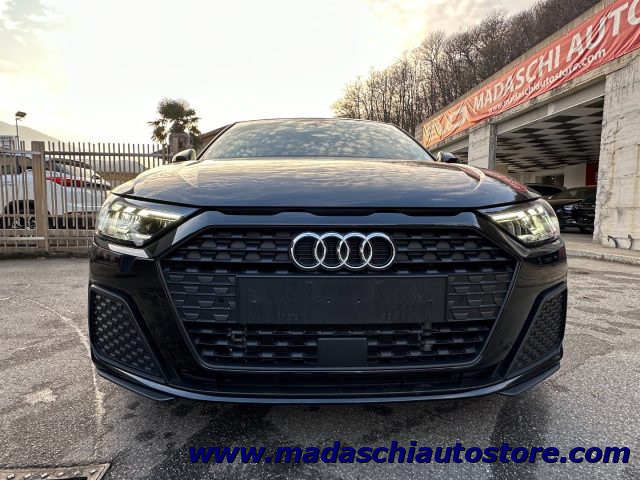 AUDI A1 Nero metallizzato