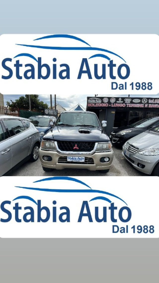 MITSUBISHI Pajero Blu pastello