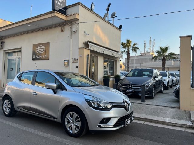 RENAULT Clio Argento metallizzato