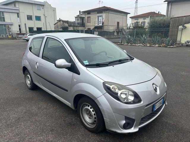 RENAULT Twingo 1.2 8V Dynamique 