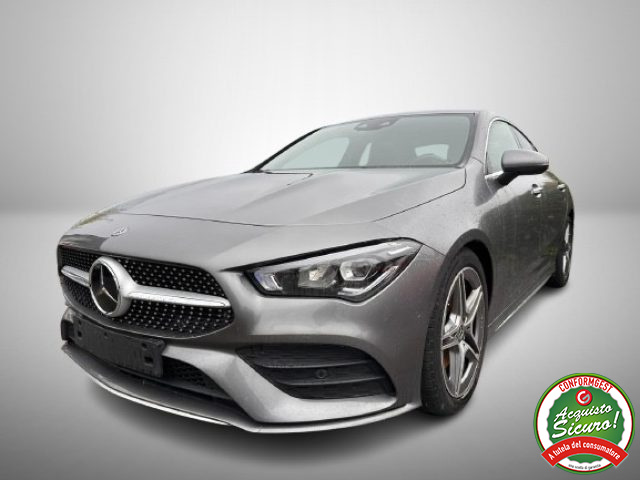 MERCEDES-BENZ CLA 200 Grigio scuro metallizzato