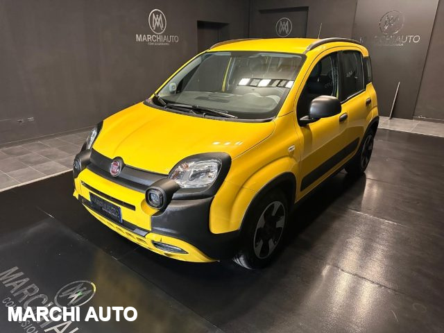 FIAT Panda 1.0 FireFly S&S Hybrid City Cross 