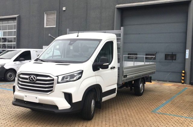 MAXUS Deliver 9 Bianco pastello