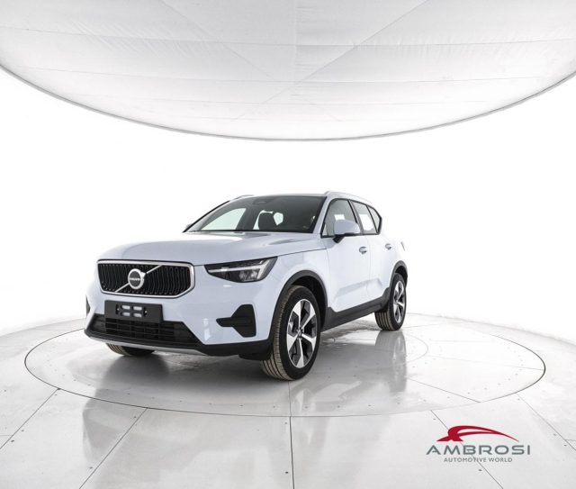 VOLVO XC40 B3 Mild hybrid Benzina Core 