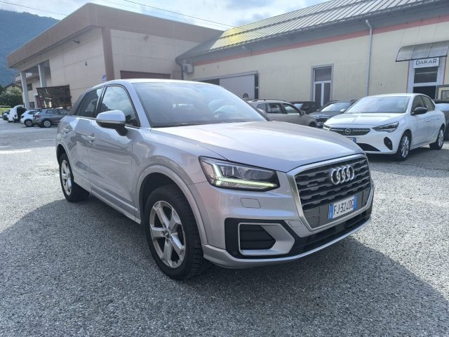 AUDI Q2 2.0 TDI quattro S tronic Design 