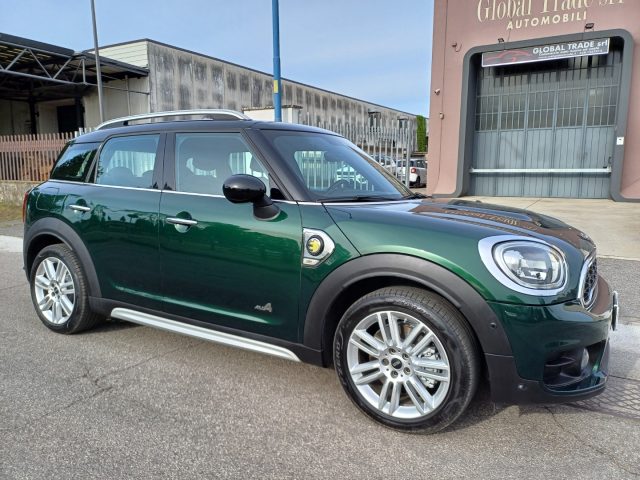 MINI Countryman Verde metallizzato