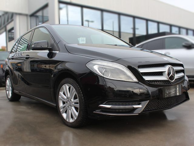 MERCEDES-BENZ B 180 CDI Executive 