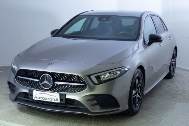 MERCEDES-BENZ A 180 d Automatic Premium 