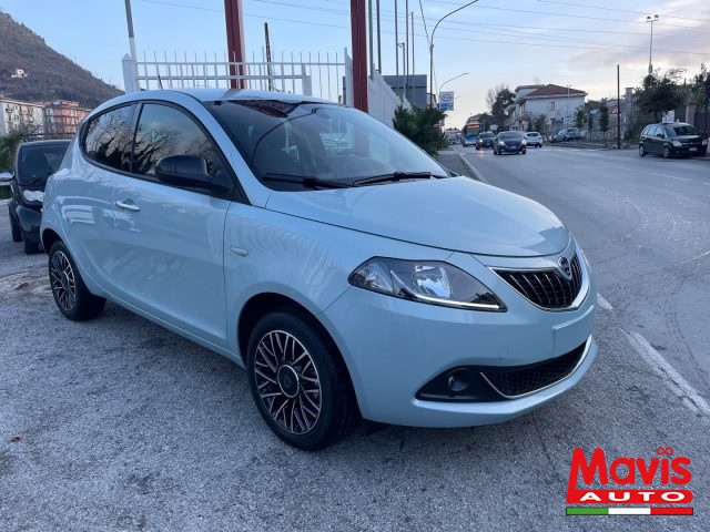 LANCIA Ypsilon VERDE RUGIADA perlato