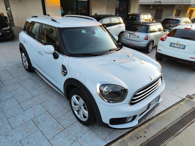 MINI Countryman Bianco pastello