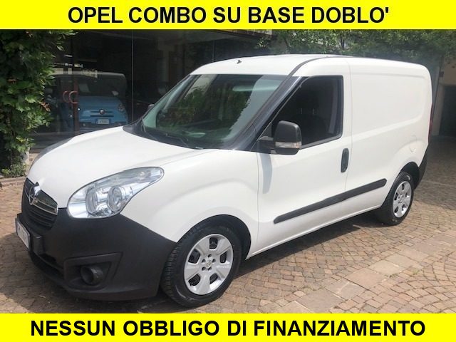 OPEL Combo Bianco pastello