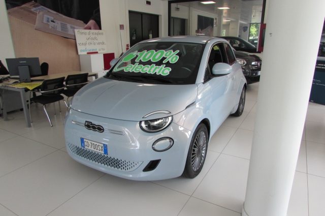 FIAT 500e BUSINESS OPENING EDITION 42kWh 320 KM 