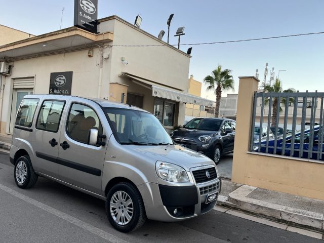 FIAT Doblo Argento metallizzato