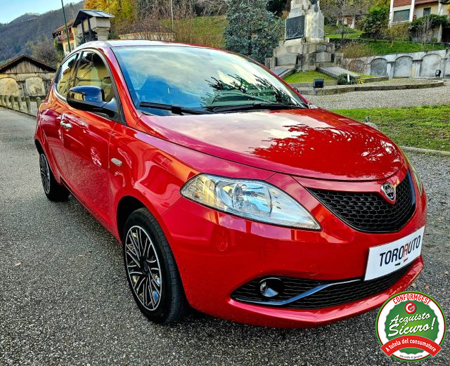 LANCIA Ypsilon 1.0 FireFly 5 porte S&S Hybrid Ecochic Gold 