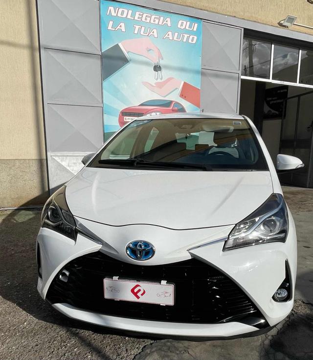 TOYOTA Yaris 1.0 5 porte Business 