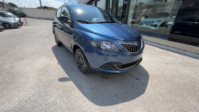 LANCIA Ypsilon Blu metallizzato