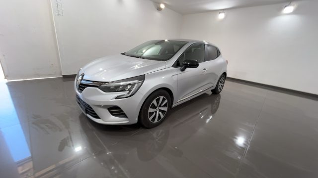 RENAULT Clio Argento metallizzato