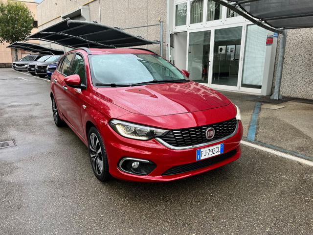 FIAT Tipo Bordeaux metallizzato