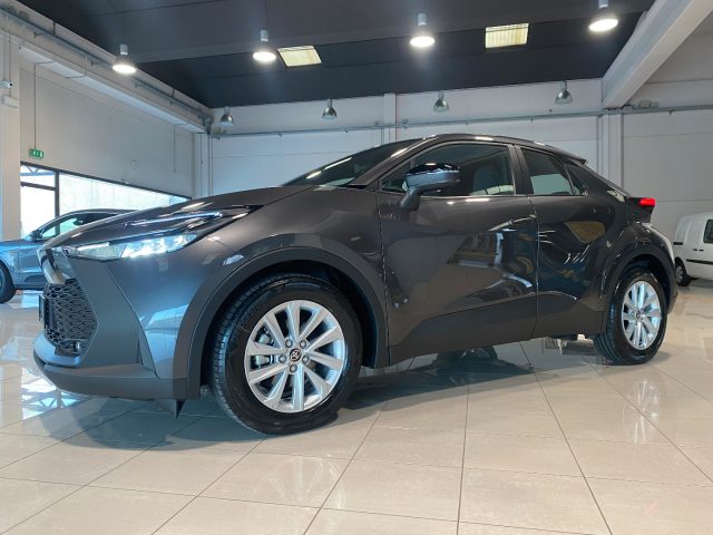 TOYOTA C-HR 1.8 HV Active E-CVT NUOVO MODELLO AUTOMATICA KM 0 