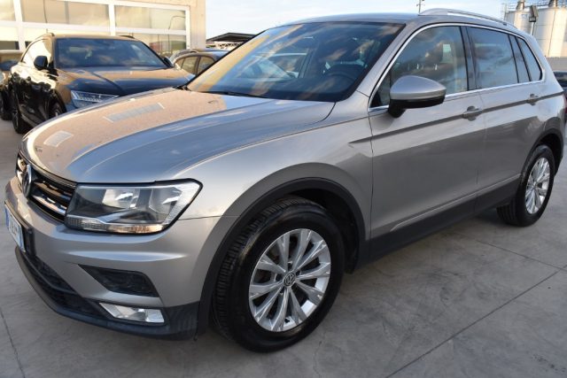 VOLKSWAGEN Tiguan 1.6 TDI SCR Business BlueMotion Technology 