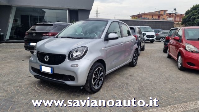 SMART ForFour Grigio metallizzato